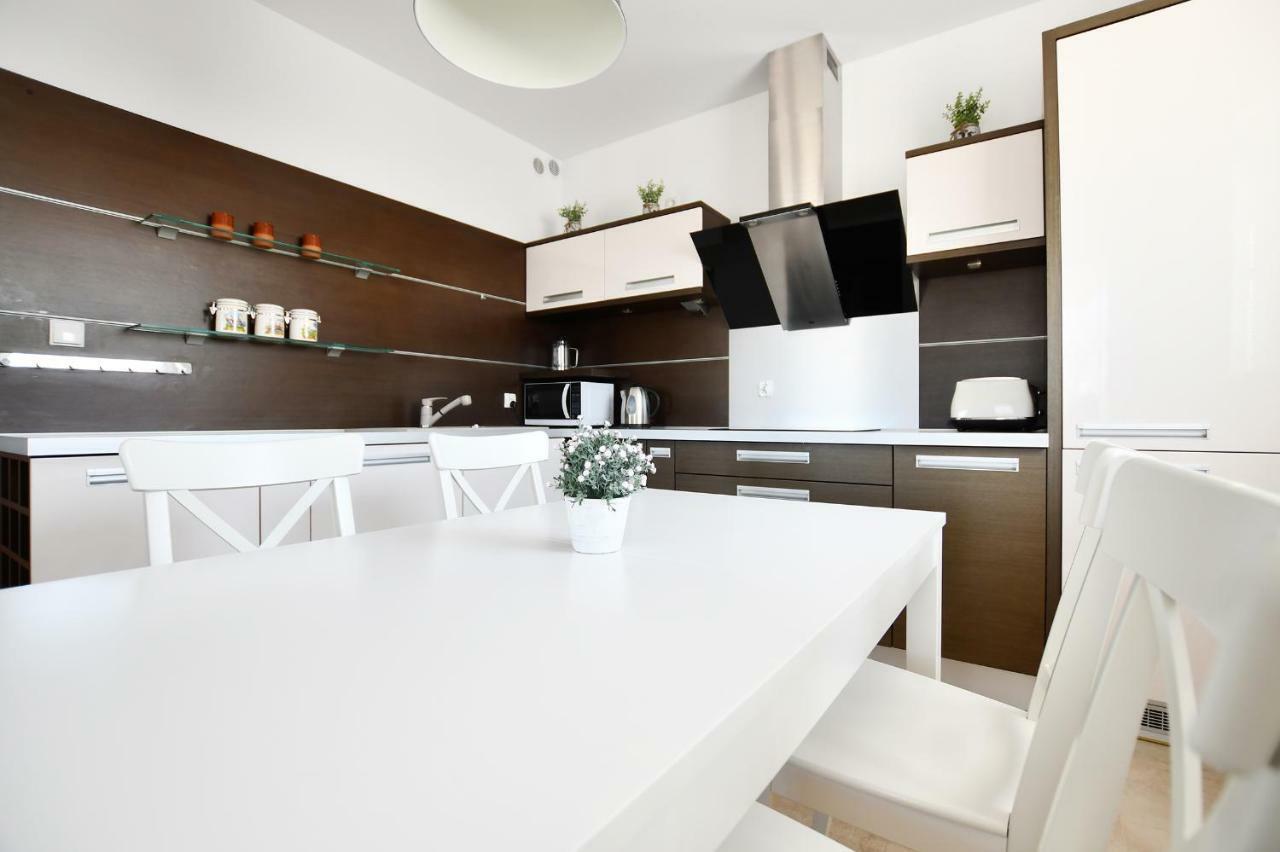 Apartamenty Navigator-Portowa 28 Колобжег Екстериор снимка